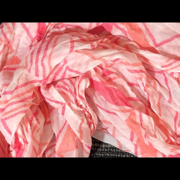 Merona Pink Chevron Infinity Scarf, NWT - Picture 2 of 2